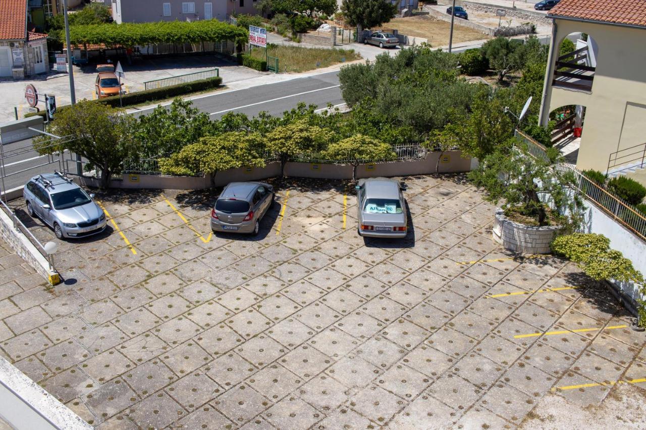 Vila Primo Primošten Esterno foto
