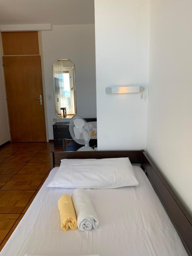 Vila Primo Primošten Esterno foto