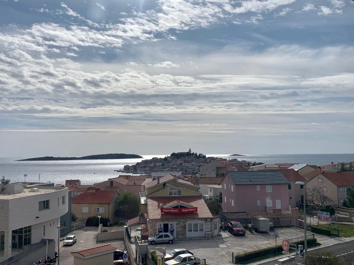 Vila Primo Primošten Esterno foto